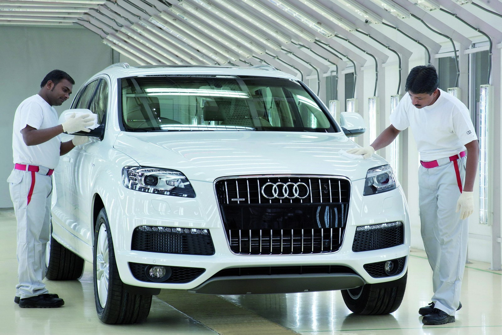 audi q7 2014 
