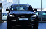 Audi Q7 by Patrick Hellman