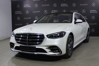 Mercedes-Benz S 580 Premium 4.0T/503 9AT 4D 4WD