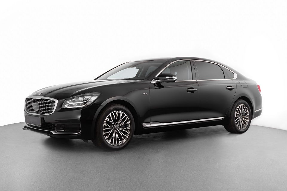KIA K900 Premium 3.3L/249 8AT 4WD