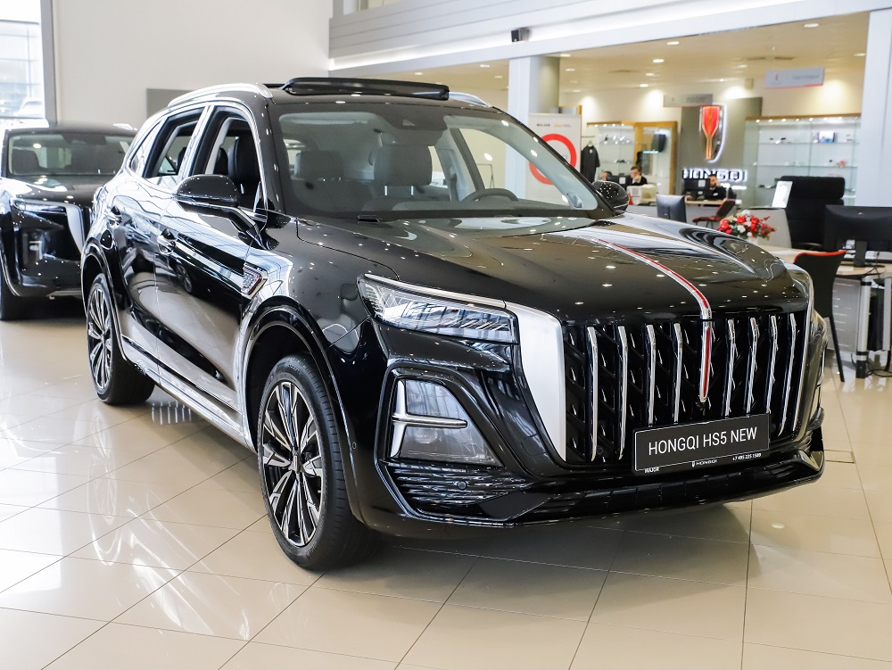 Hongqi HS5 