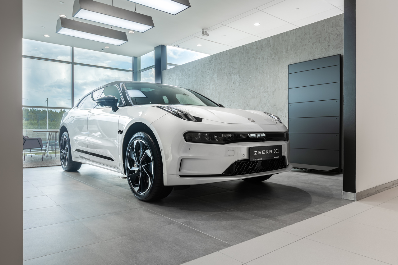 Zeekr 01