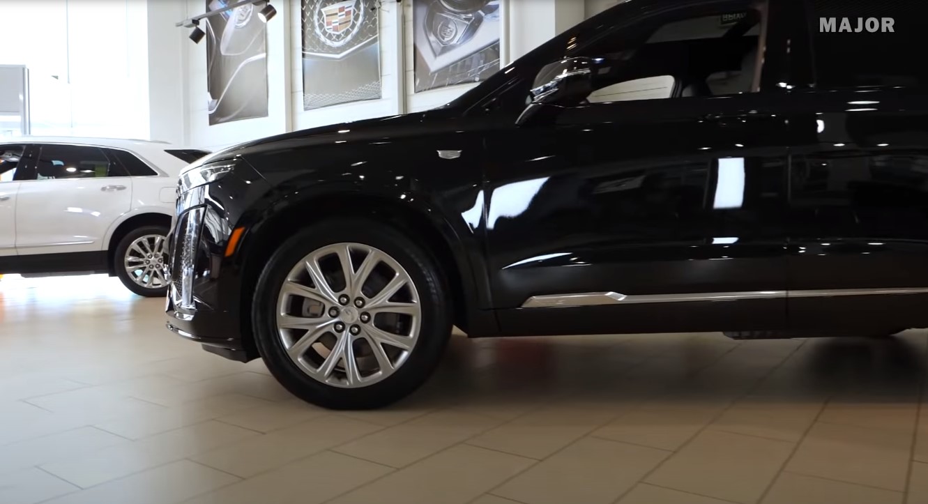 Cadillac XT6