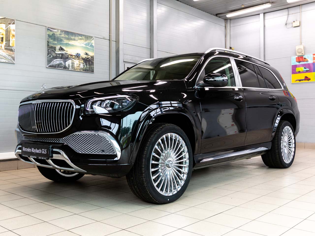 Mercedes-Benz GLS 600 Maybach 4.0T/557 9AT 5D 4WD