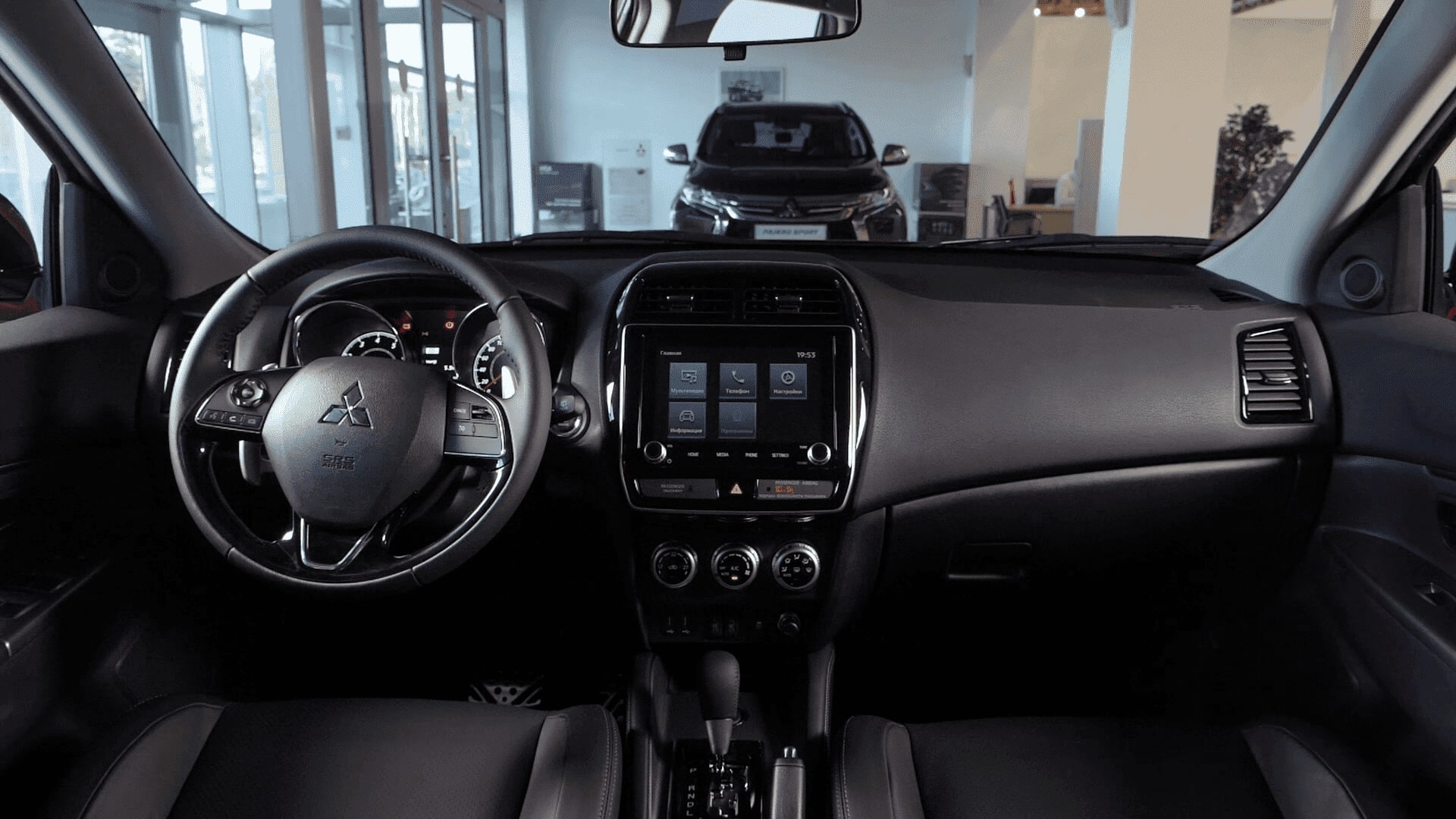 Двери у Mitsubishi ASX