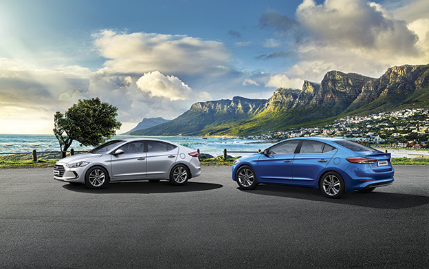 седан Elantra