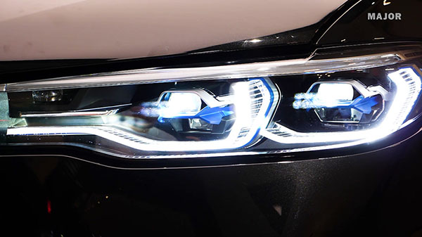 Лазерные фары BMW Х7