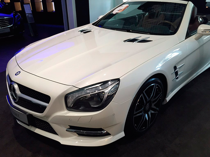 Мерседес-Бенц SL 400