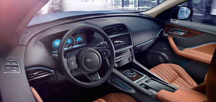 интерьер jaguar f-pace