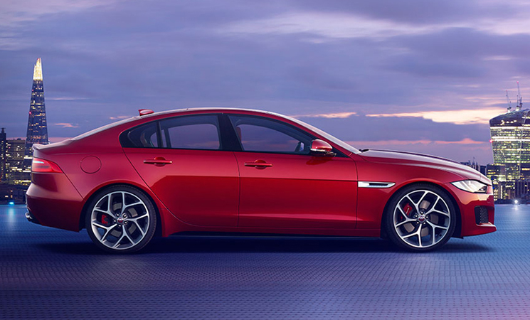 Jaguar XE