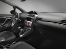 Интерьер Toyota Verso 2013