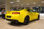 Изображение для фотогалереи: Новый Camaro — легендарный автомобиль в современном исполнении.