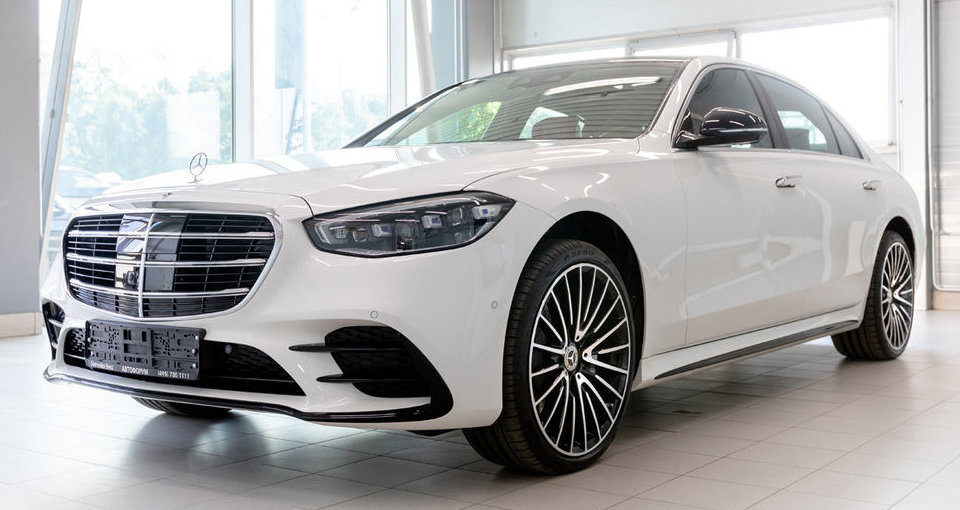 Mercedes-Benz S 450 Premium 3.0T/367 9AT 4D 4WD