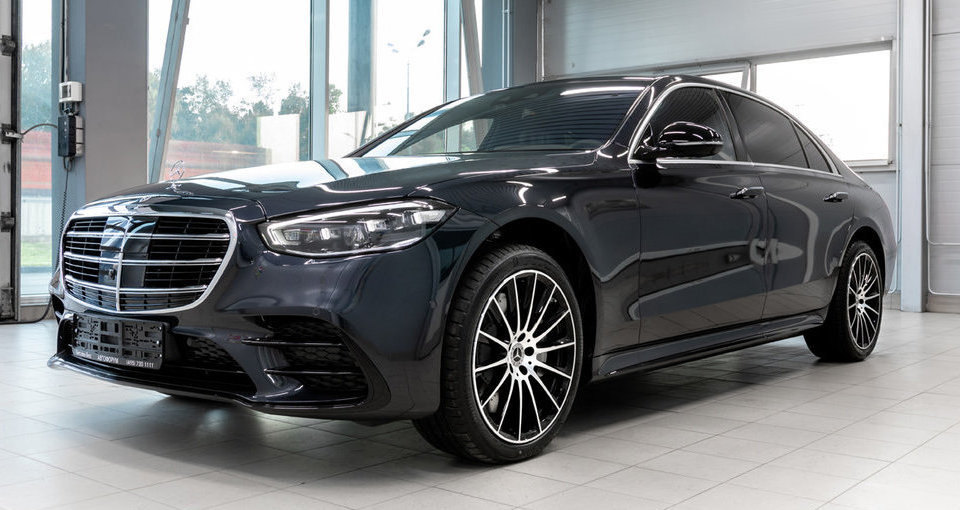 Mercedes-Benz S 450 Premium 3.0T/367 9AT 4D 4WD
